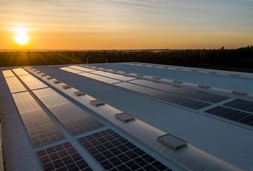 Factors to Consider When Deciding On a Solar Lighting Tower to Power Your Home solar